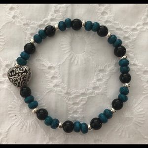 Bracket teal and black